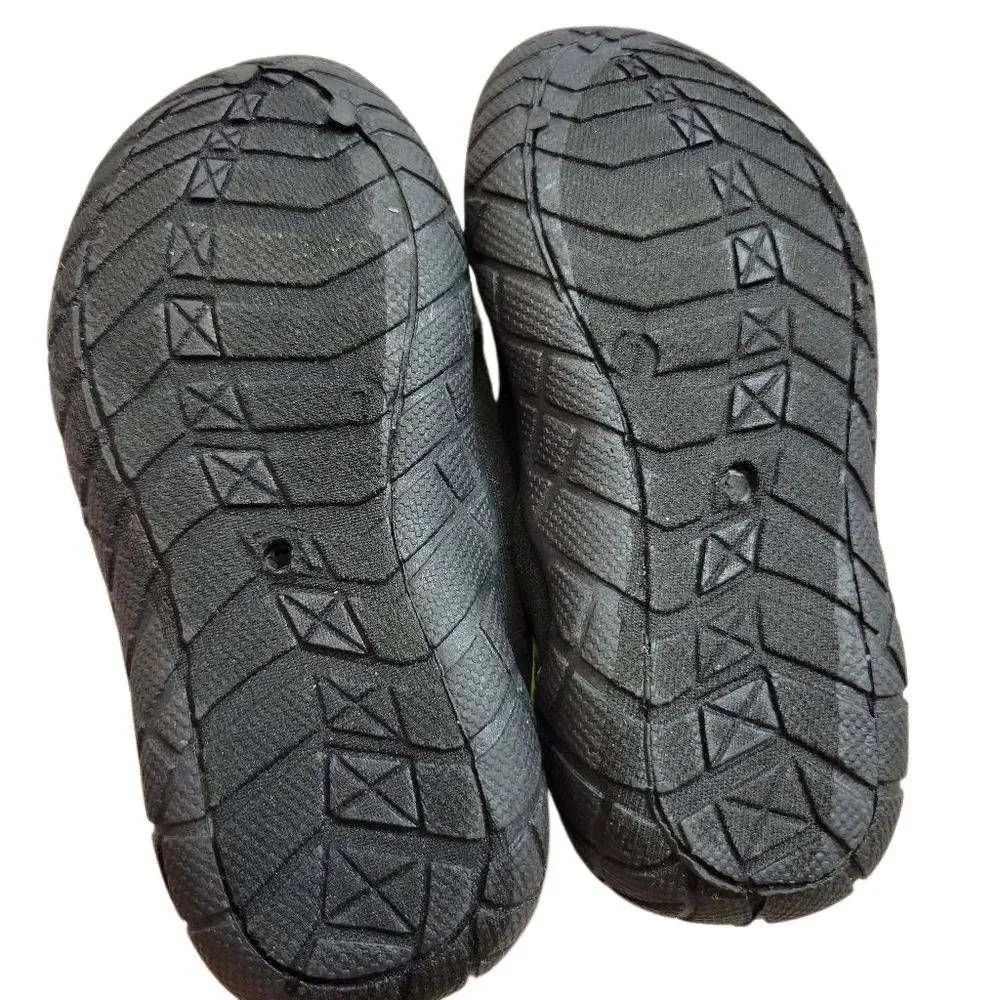O'rageous water shoes 7